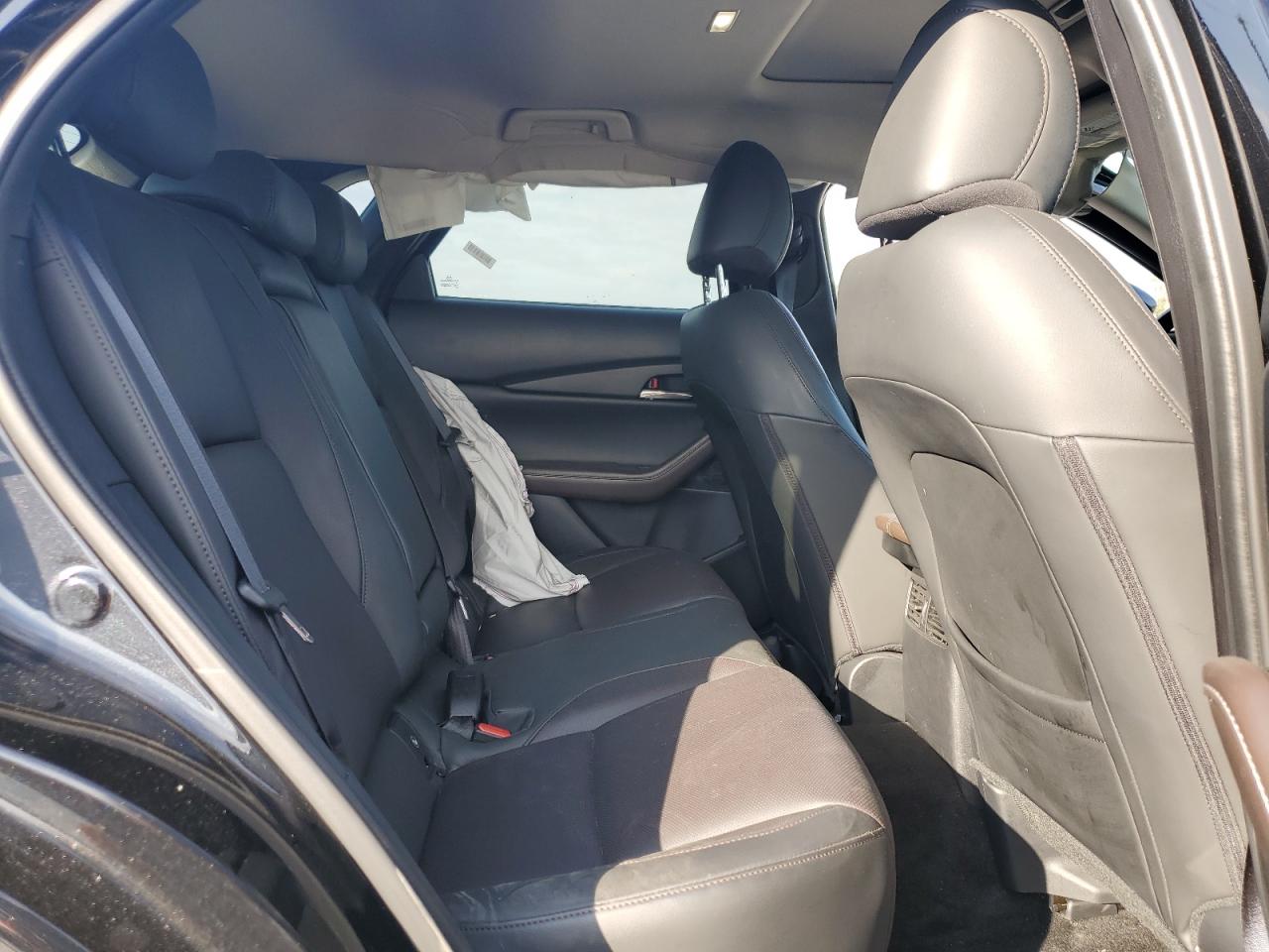 2023 Mazda CX-30 - Image 11