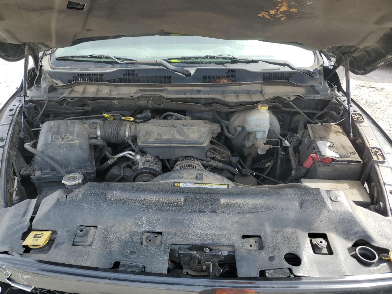 2010 Dodge RAM - Image 12