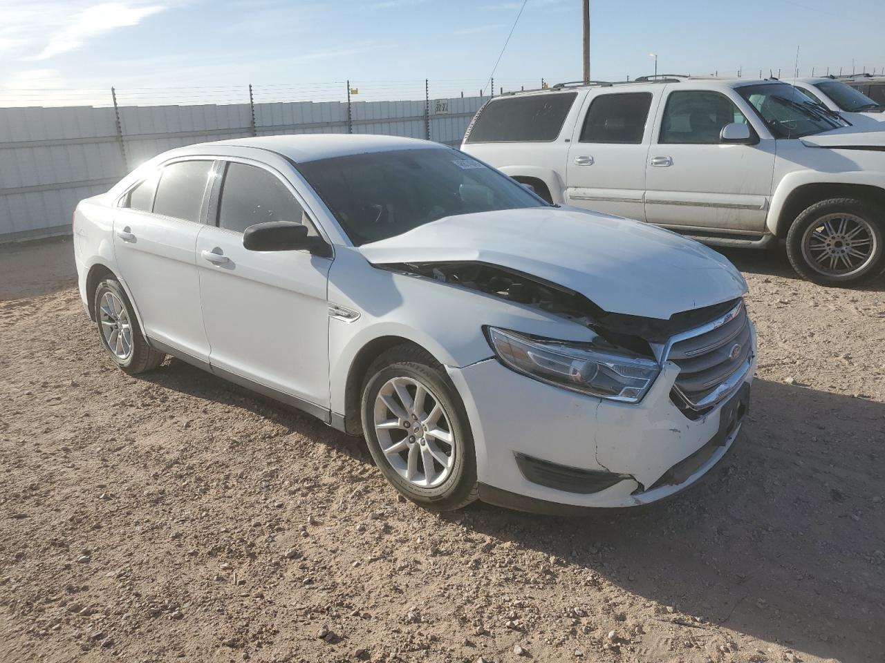 2013 Ford Taurus - Image 4