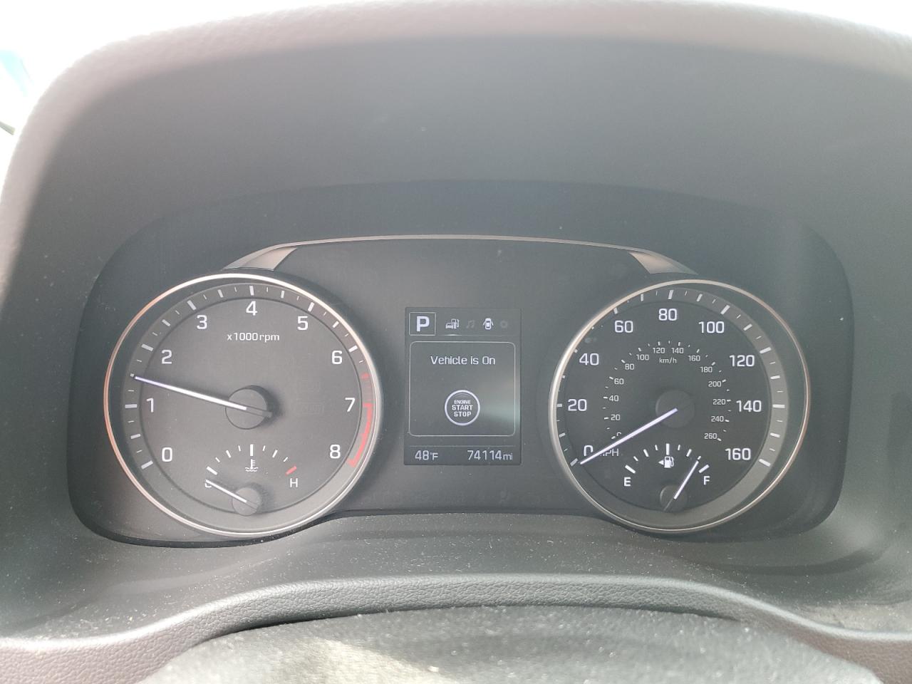 2017 Hyundai Elantra - Image 9