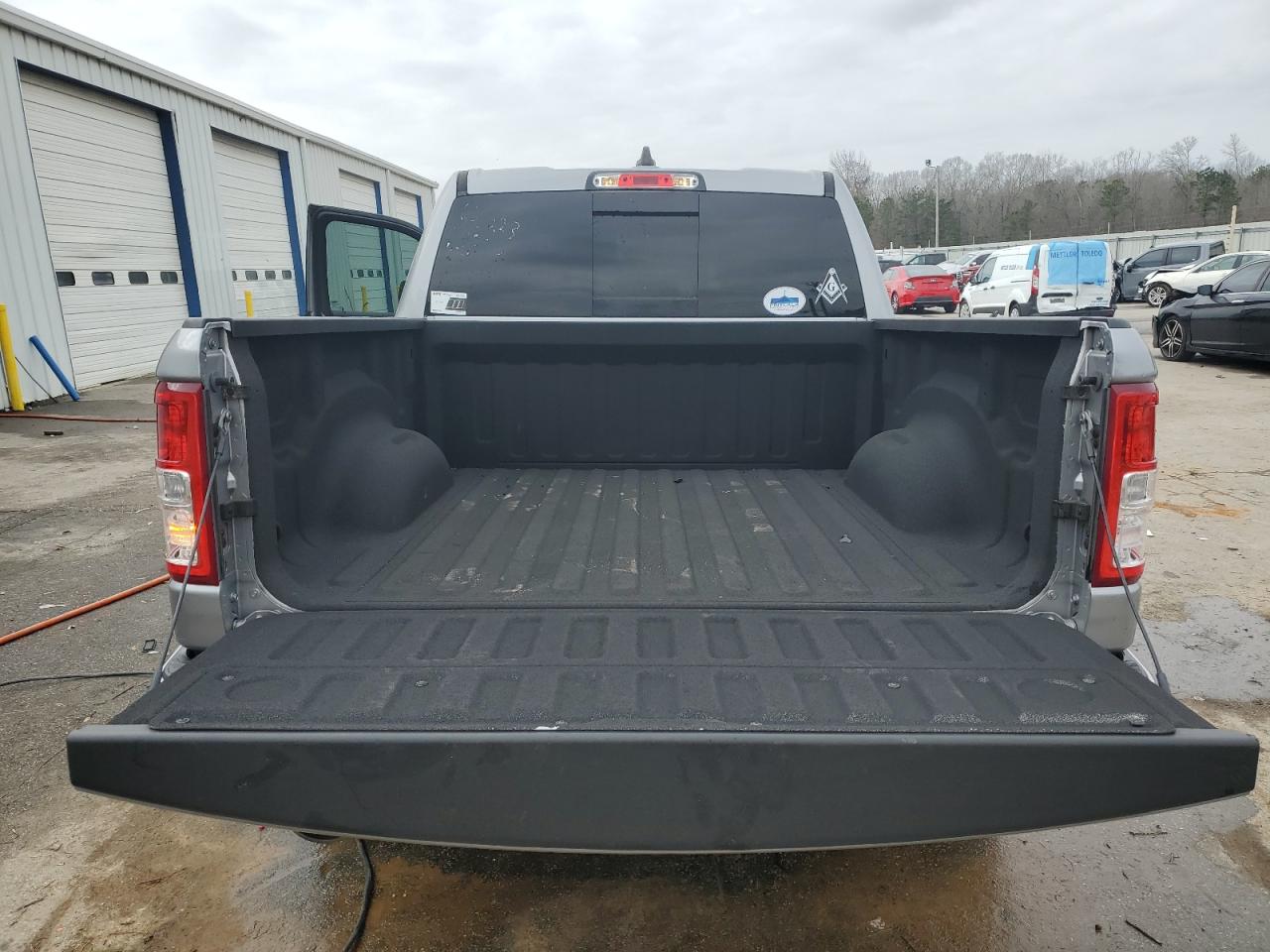 2021 RAM 1500 - Image 6