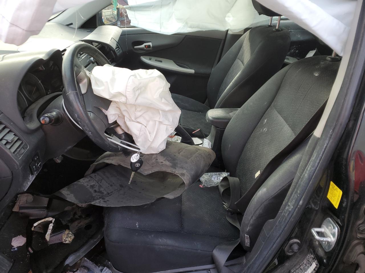 2010 Toyota Corolla - Image 7