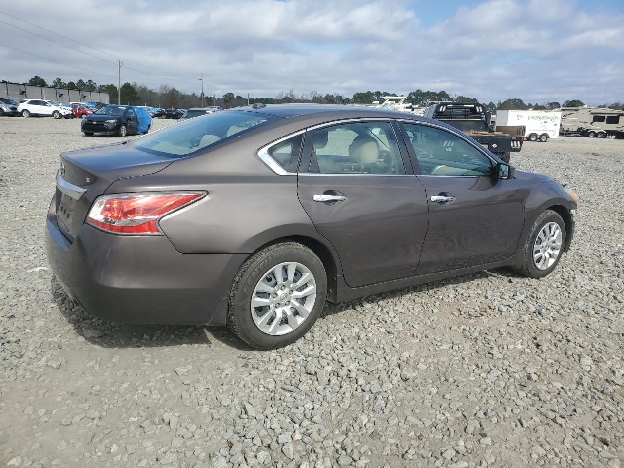 2015 Nissan Altima - Image 3
