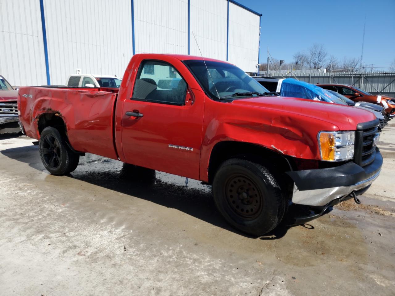 2013 GMC Sierra - Image 4