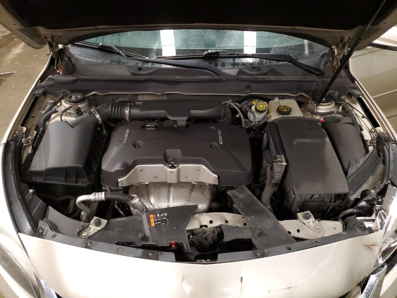 2014 Chevrolet Malibu - Image 11