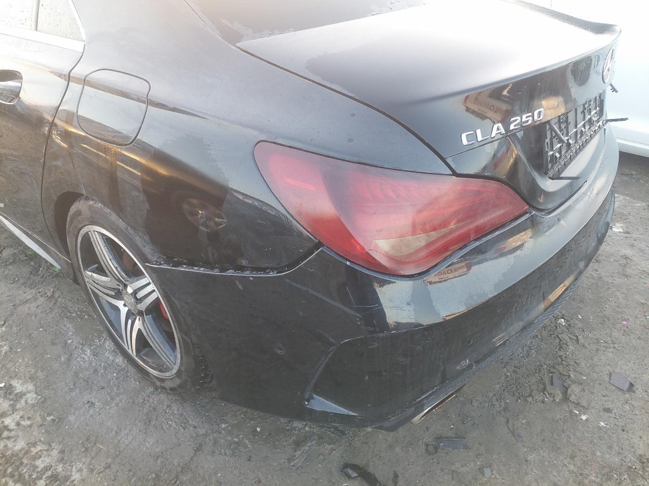 WDDSJ4GB0FN196950 - 2015 Mercedes Benz CLA 250 - #47330675