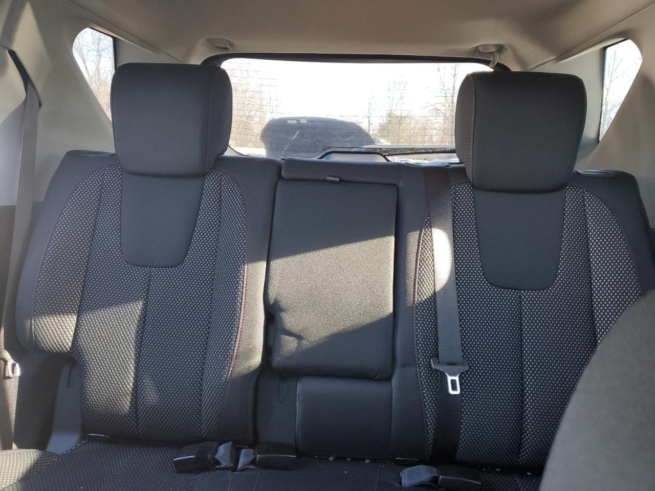 2011 Chevrolet Equinox - Image 10