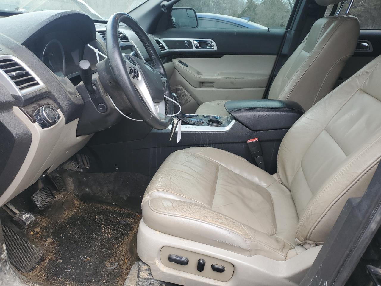 2014 Ford Explorer - Image 7
