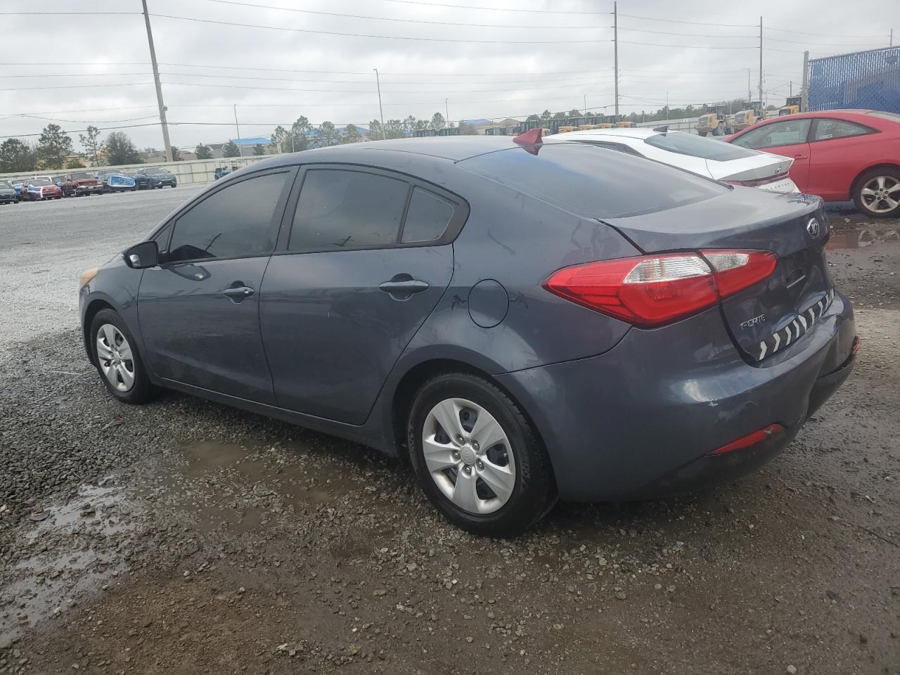 2015 Kia Forte - Image 2