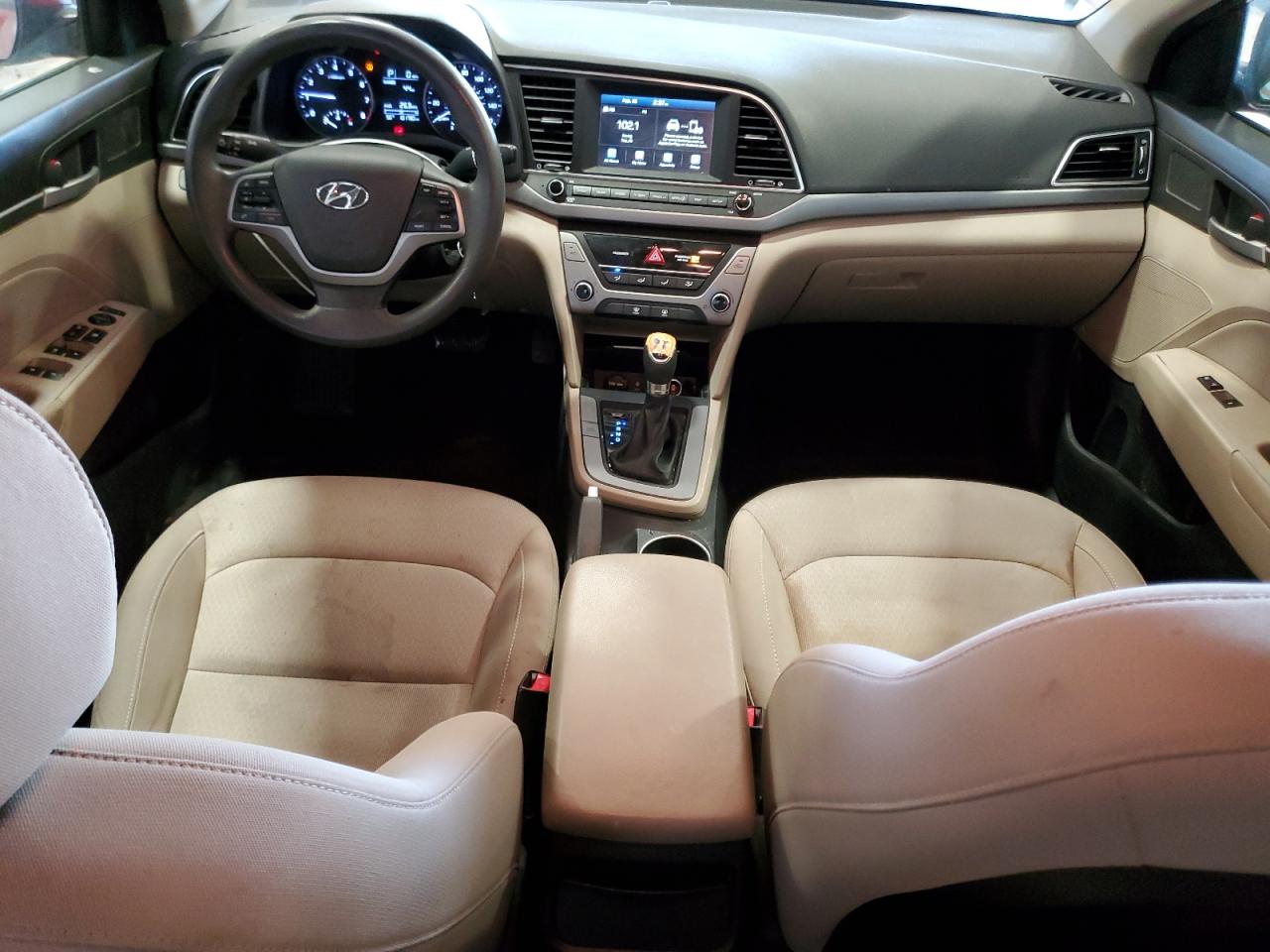 2017 Hyundai Elantra - Image 8