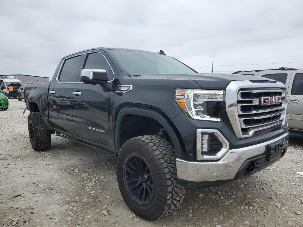 2021 GMC Sierra - Image 4
