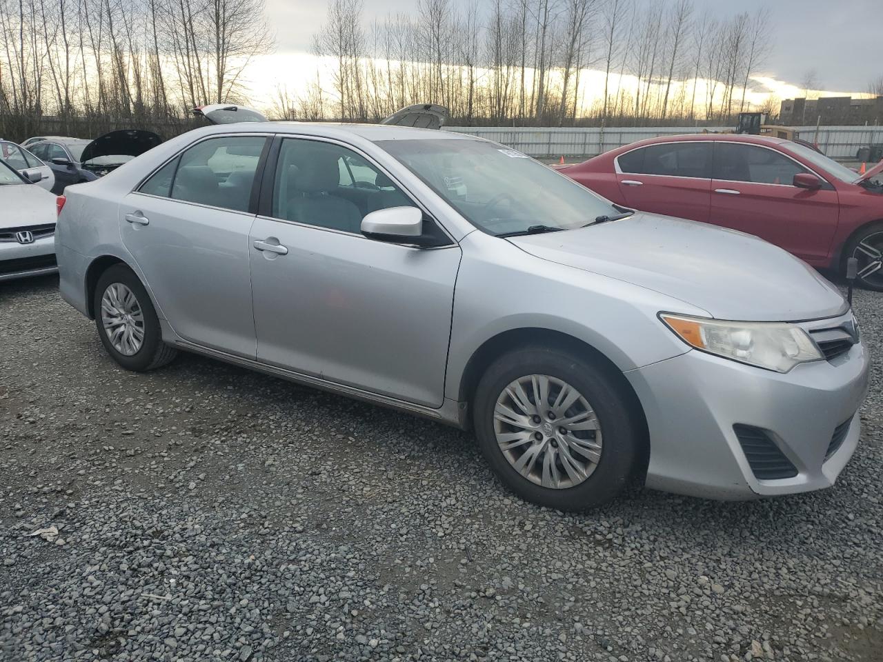 2014 Toyota Camry - Image 4