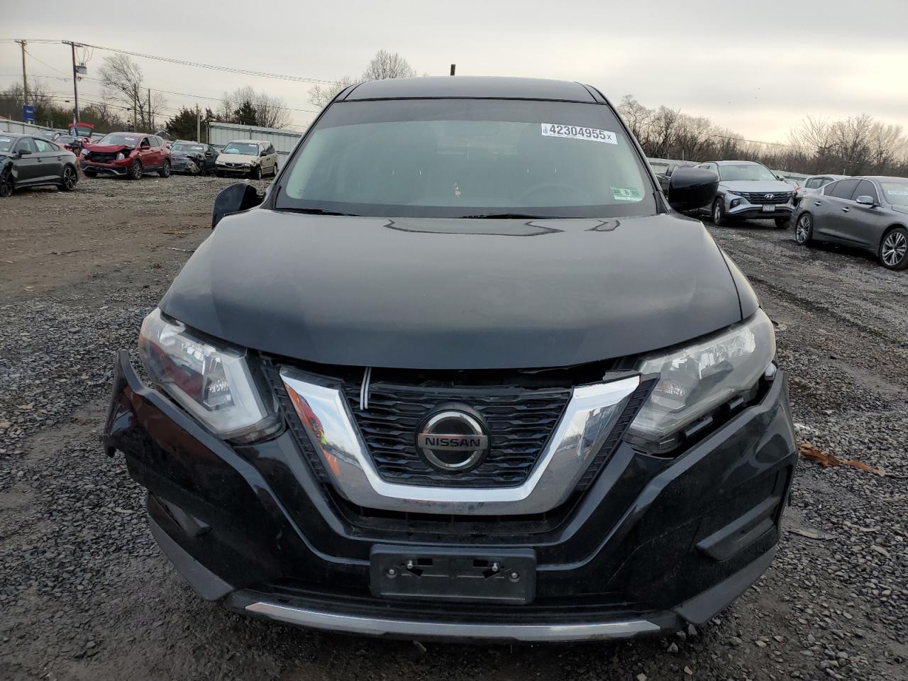 2018 Nissan Rogue - Image 5