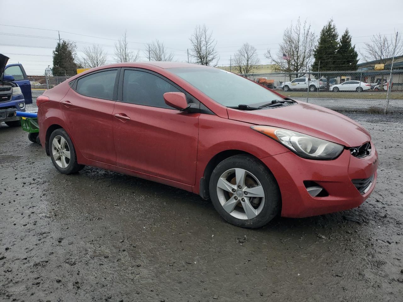 2013 Hyundai Elantra - Image 4