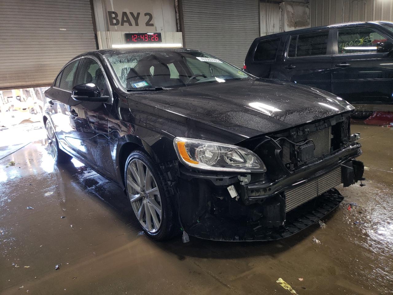 2017 Volvo S60 - Image 4