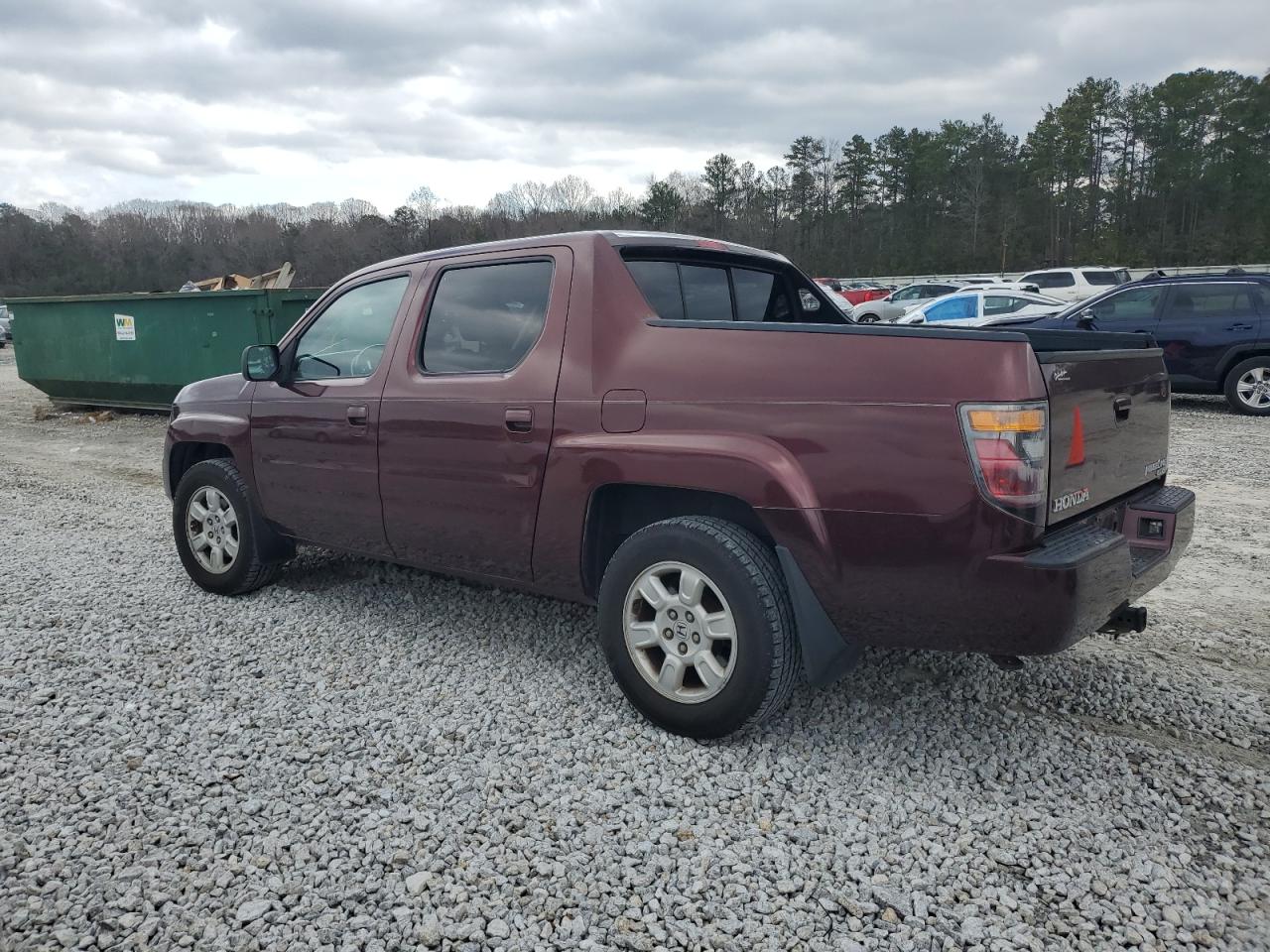2007 Honda Ridgeline - Image 2