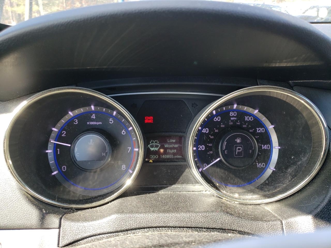 2013 Hyundai Sonata - Image 9