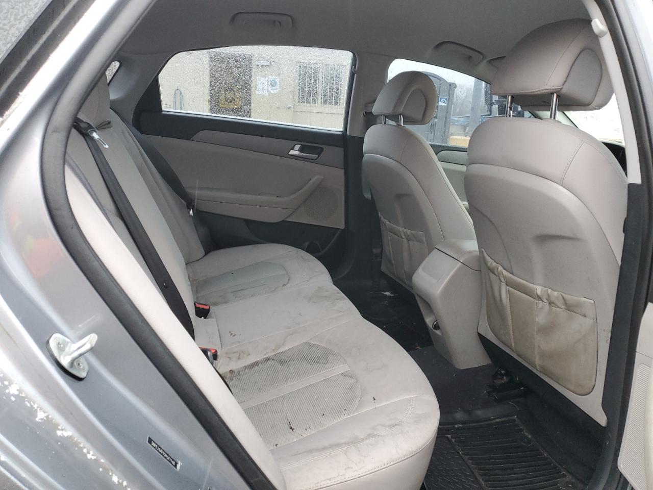 2016 Hyundai Sonata - Image 10
