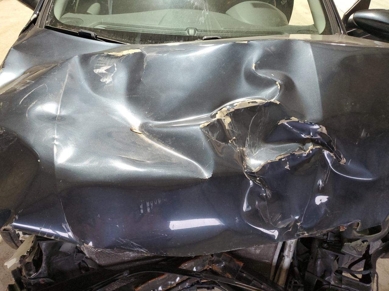 2011 Hyundai Sonata - Image 13