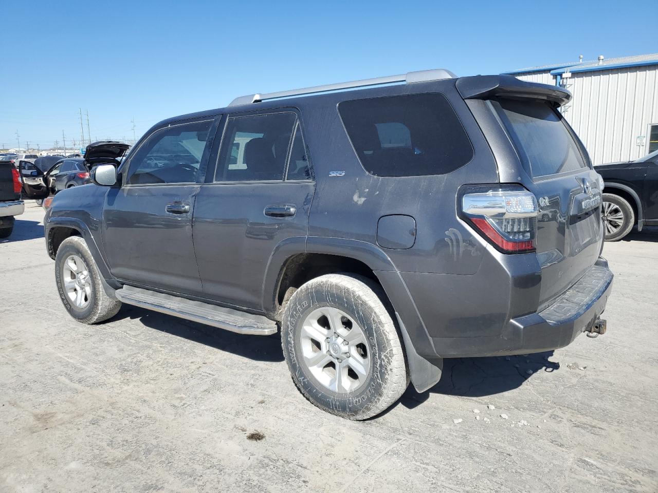 2014 Toyota 4Runner - Image 2