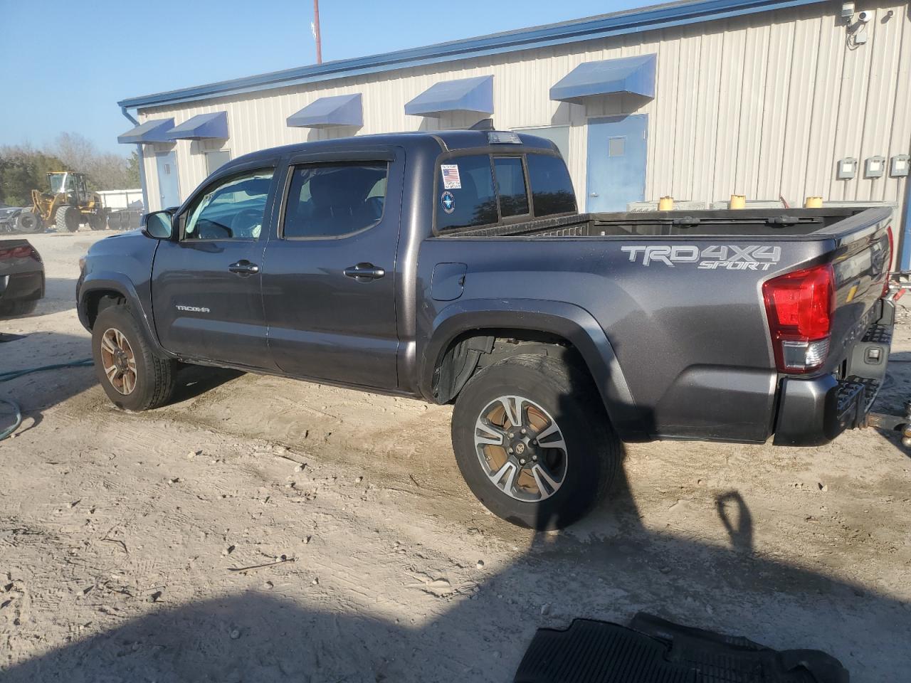 2016 Toyota Tacoma - Image 2