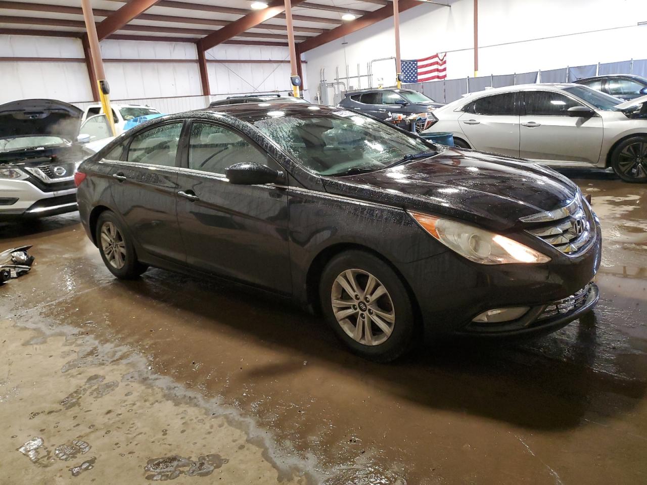 2013 Hyundai Sonata - Image 4
