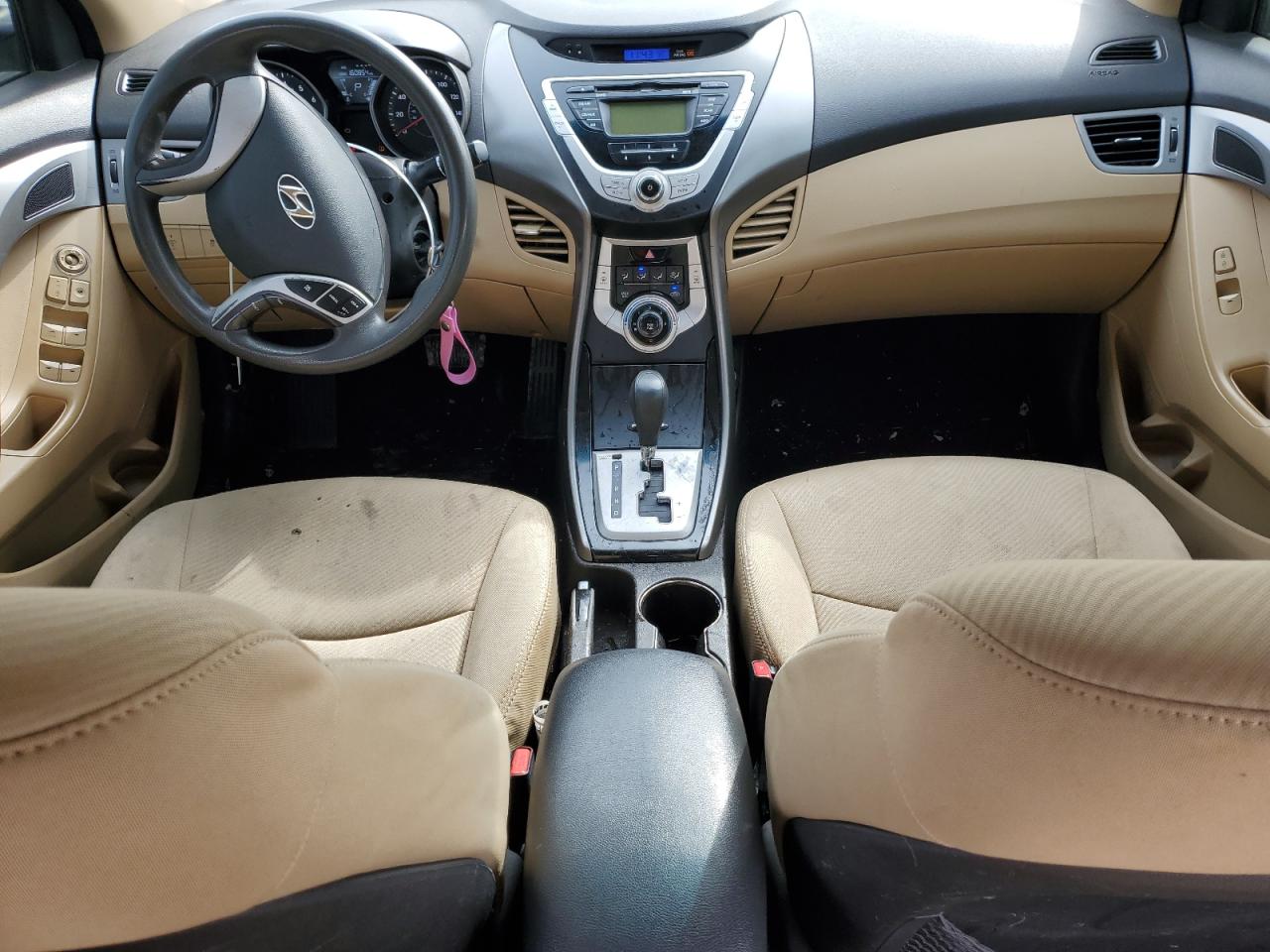 2011 Hyundai Elantra - Image 8