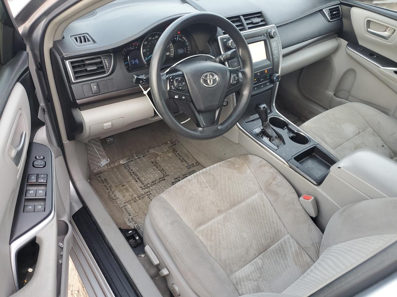 2015 Toyota Camry - Image 8