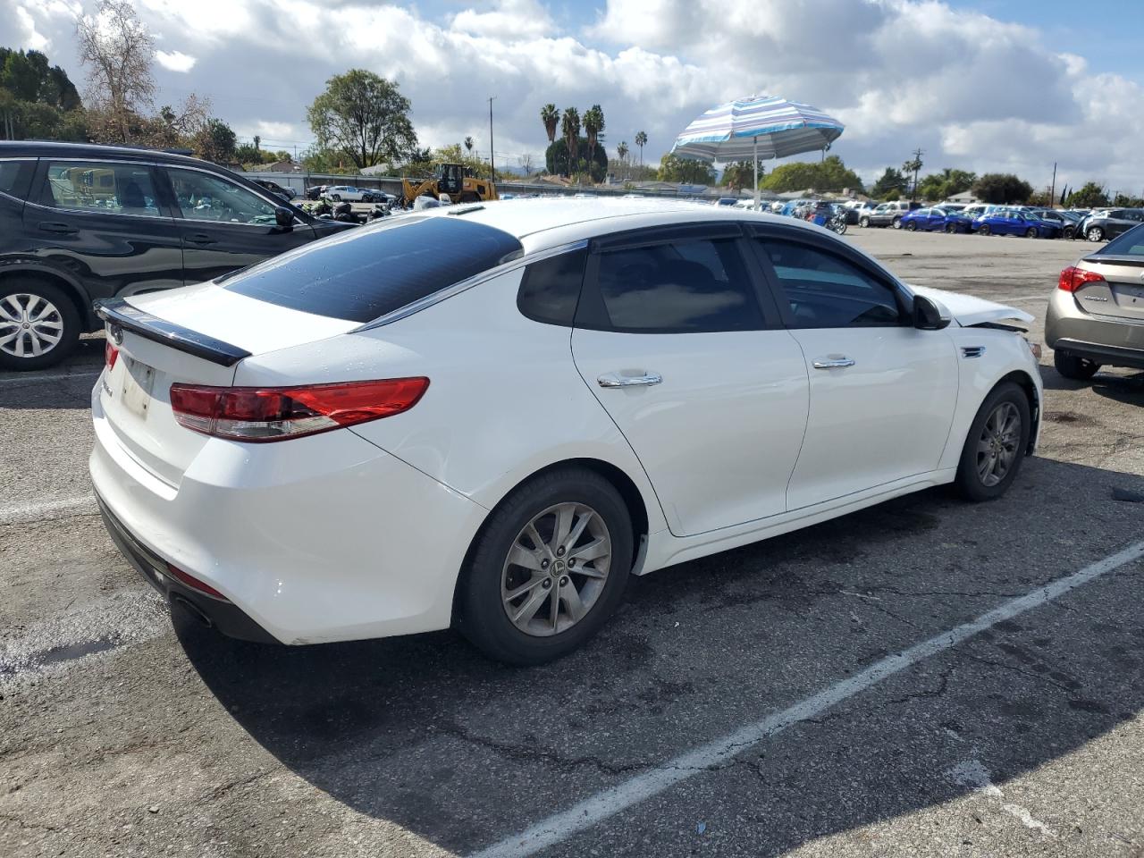 2016 Kia Optima - Image 3