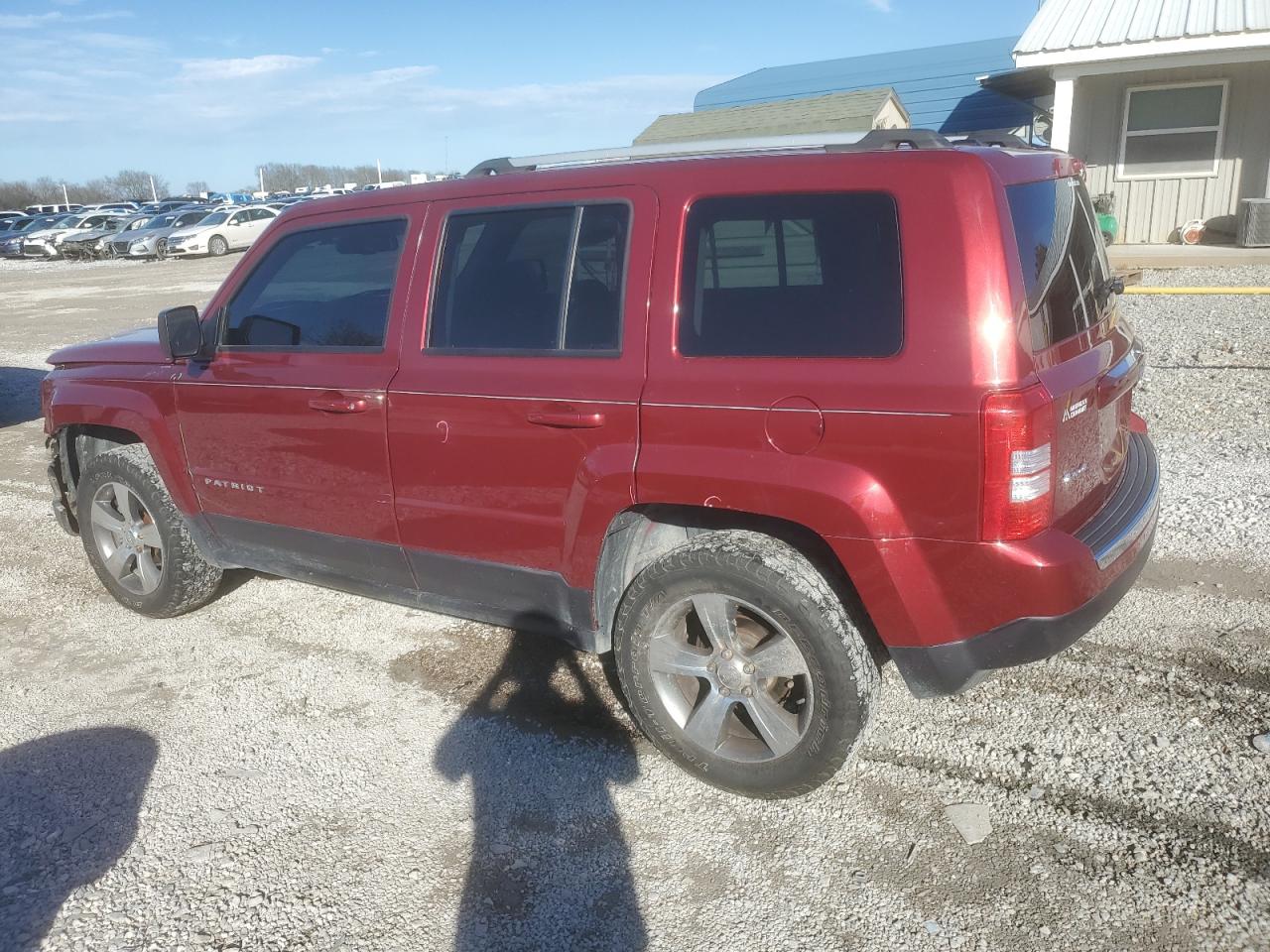 2016 Jeep Liberty (Patriot) - Image 2
