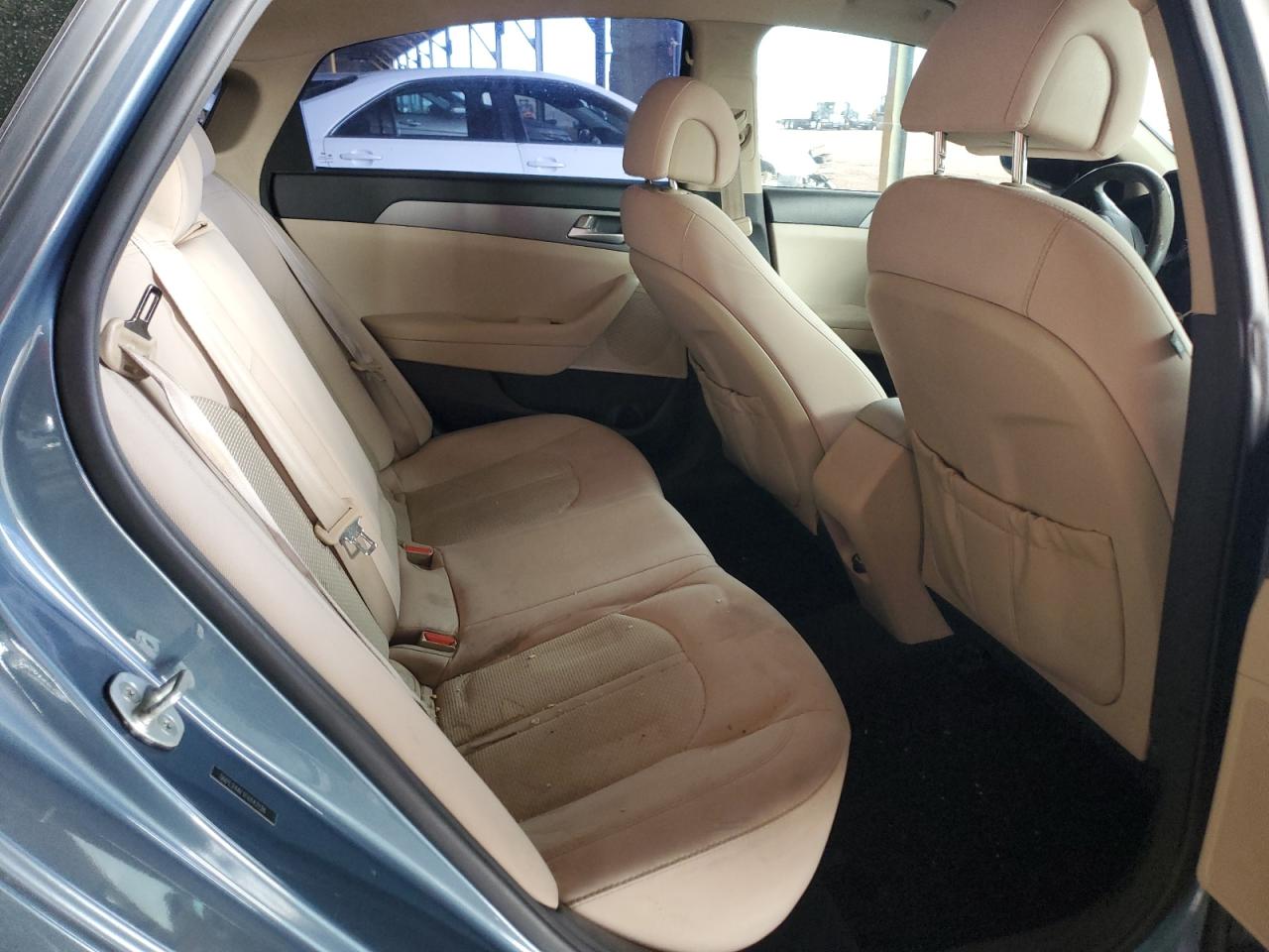 2015 Hyundai Sonata - Image 10