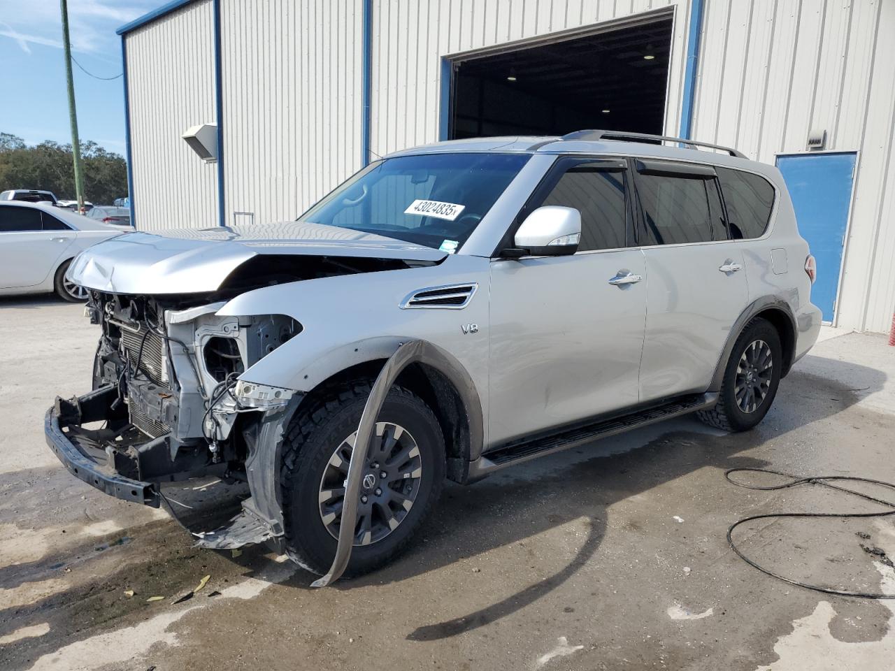 2017 Nissan Armada - Image 1
