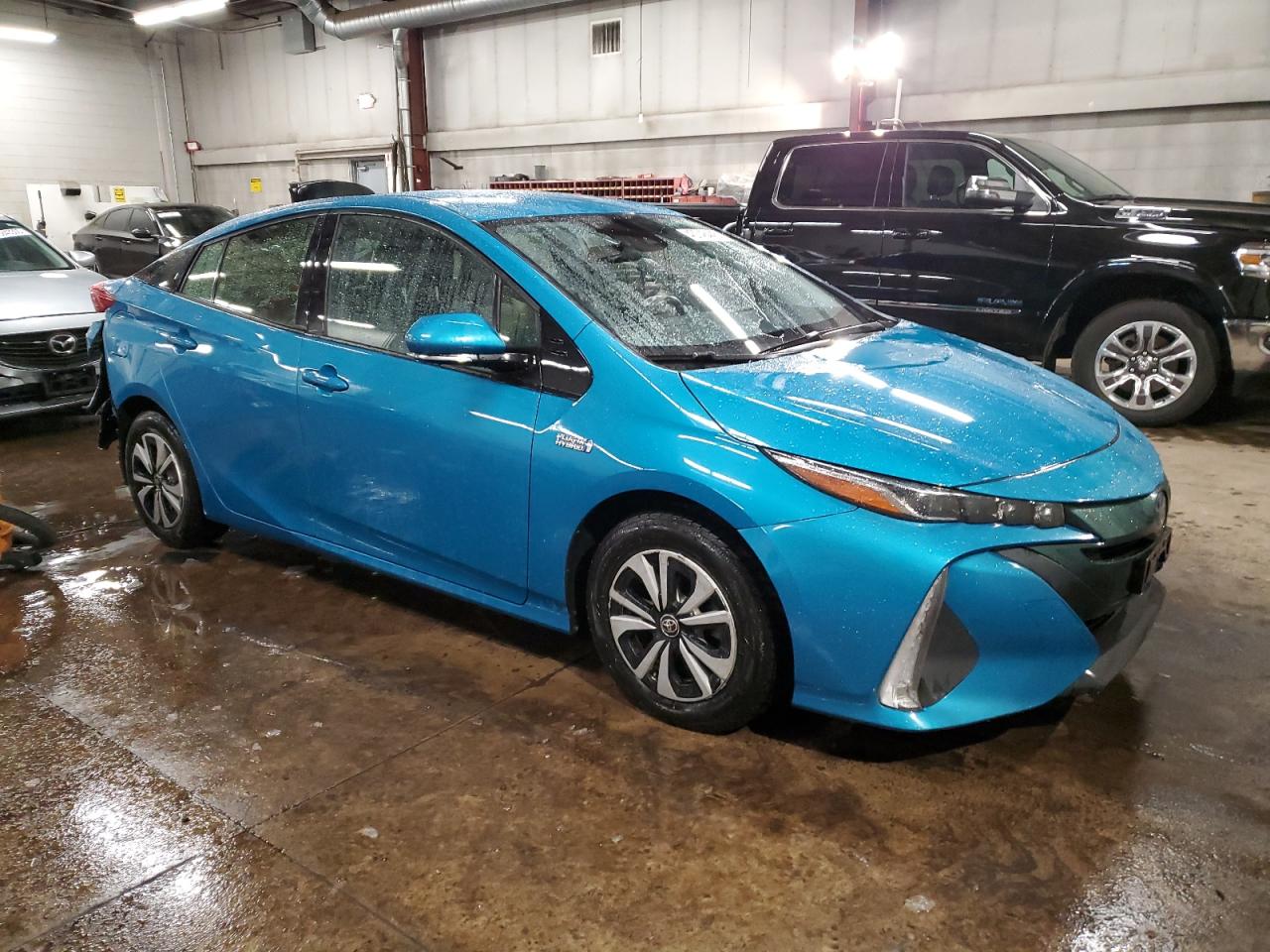 2017 Toyota Prius - Image 4