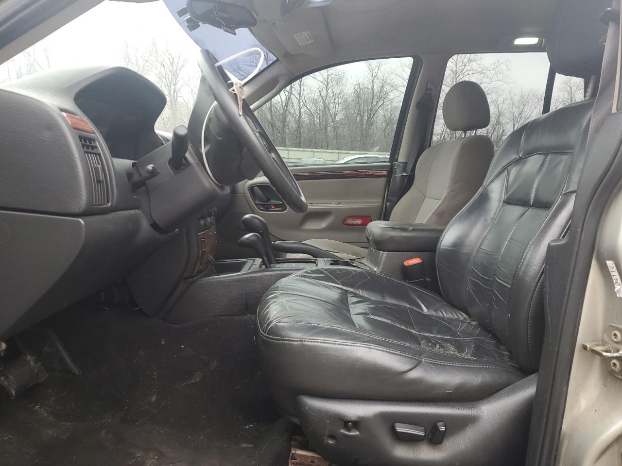 2004 Jeep Grand Cherokee - Image 7