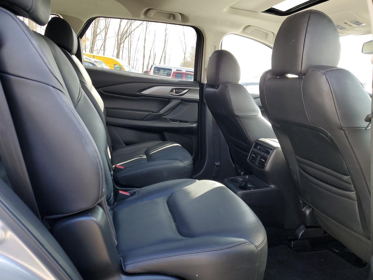 2023 Mazda CX-9 - Image 11