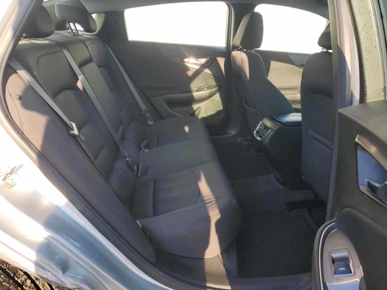 2022 Chevrolet Malibu - Image 10