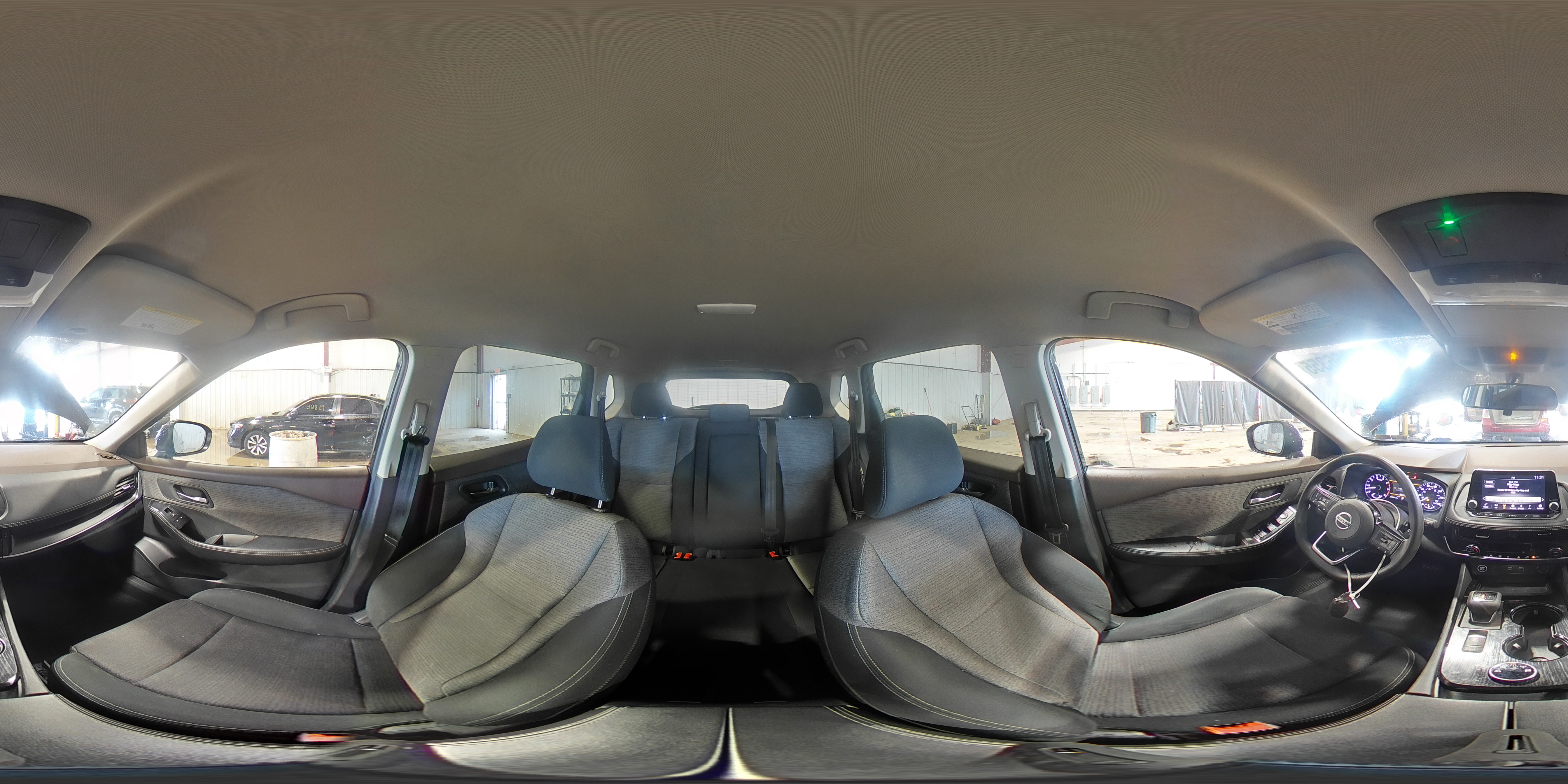 2021 Nissan Rogue - Image 15