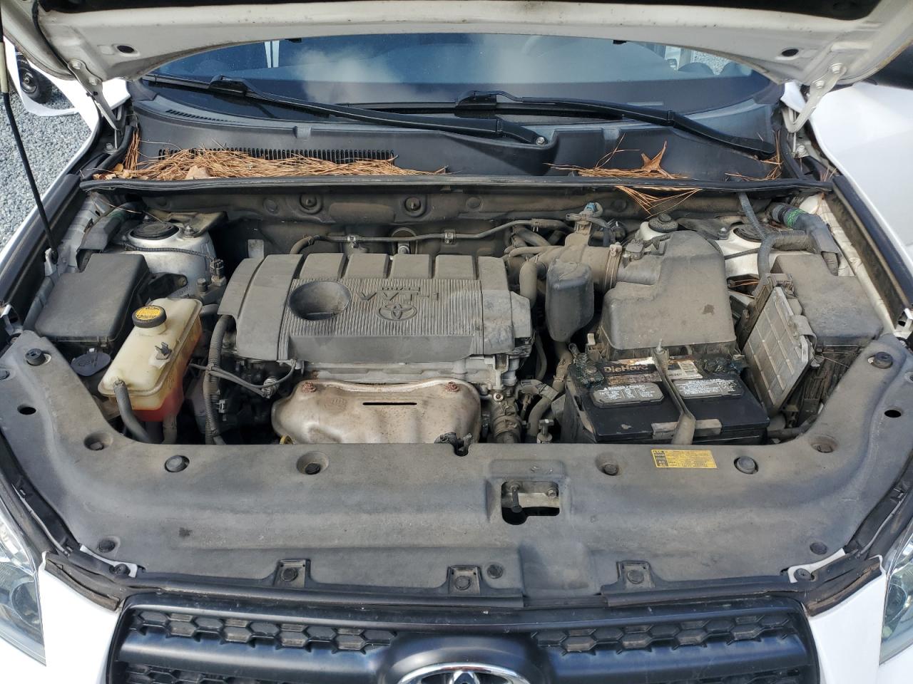 2012 Toyota RAV 4 - Image 11