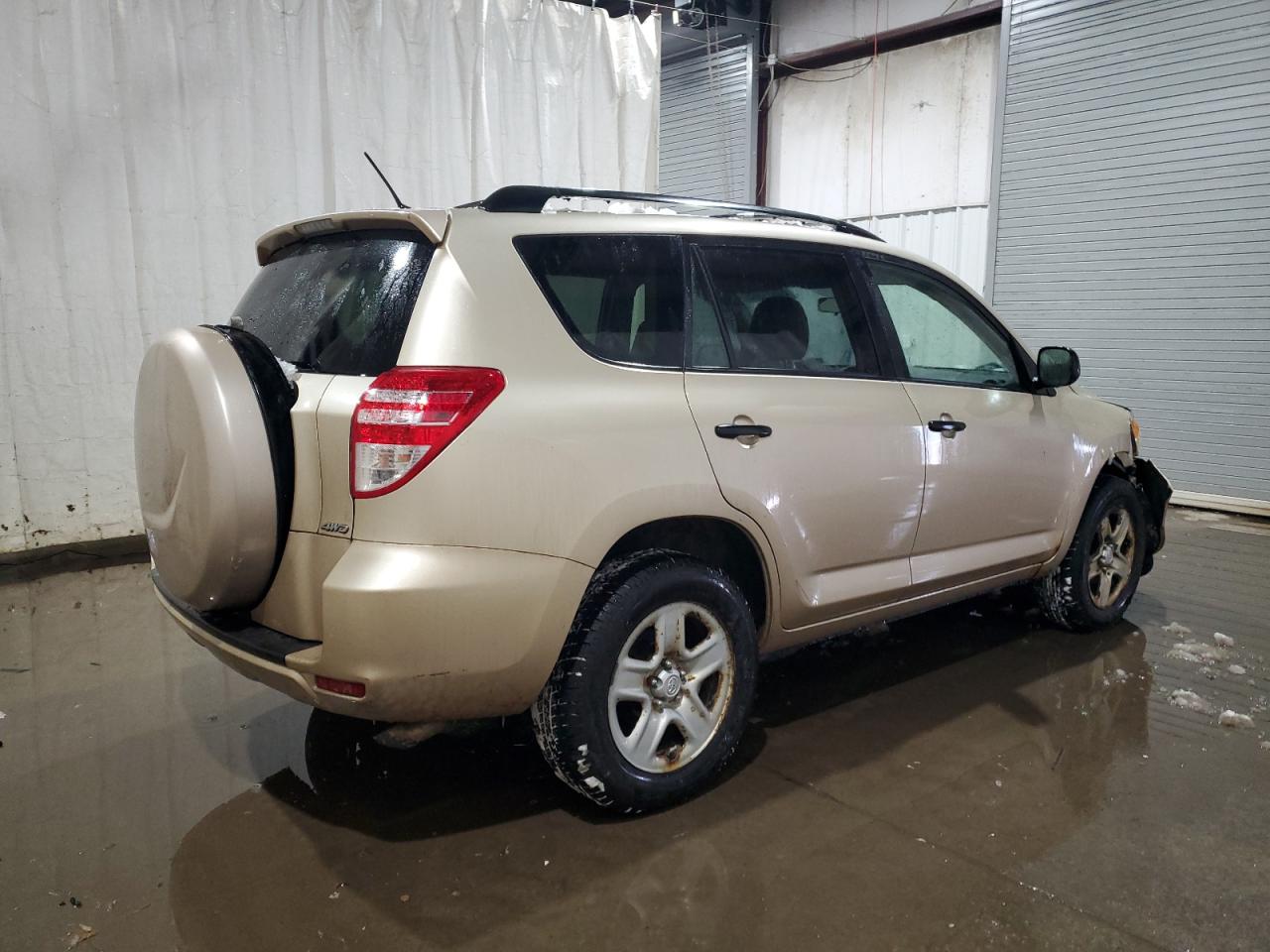 2010 Toyota RAV 4 - Image 3
