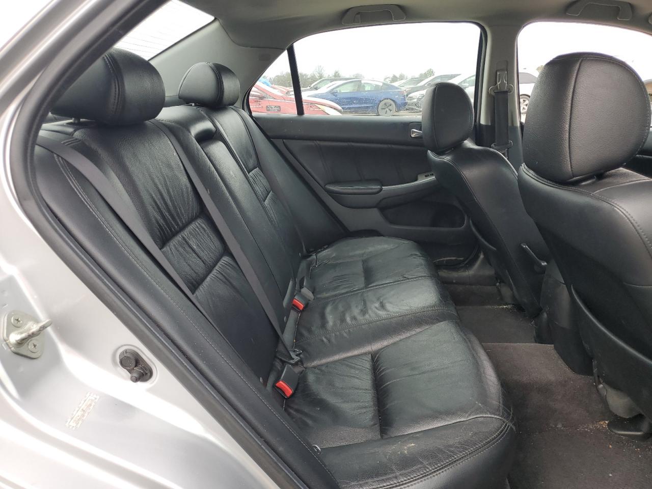 2007 Honda Accord - Image 10
