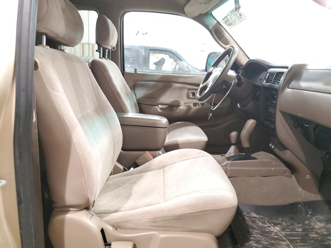 2003 Toyota Tacoma - Image 10