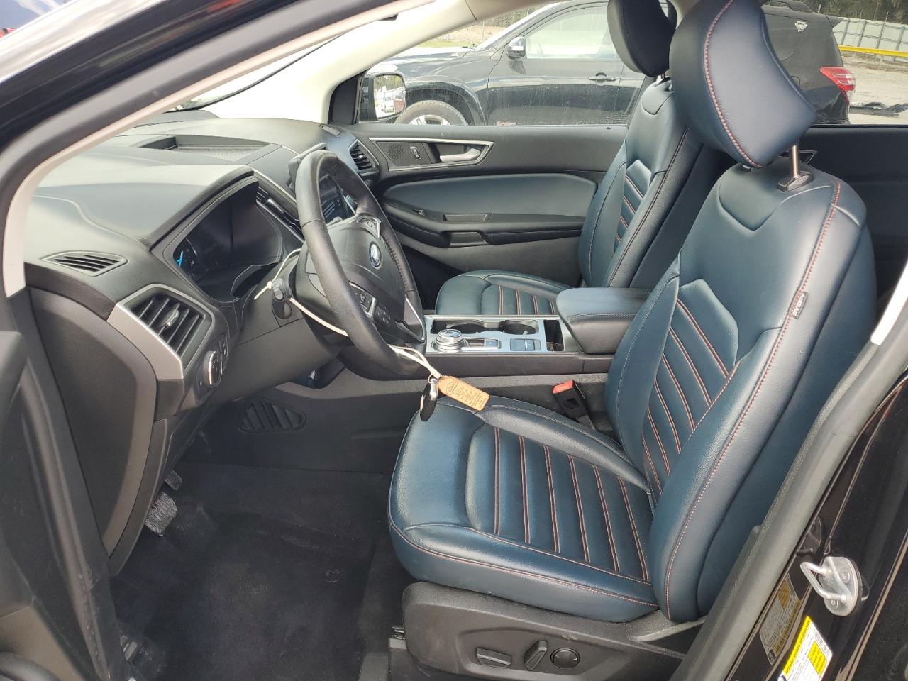2023 Ford Edge - Image 7