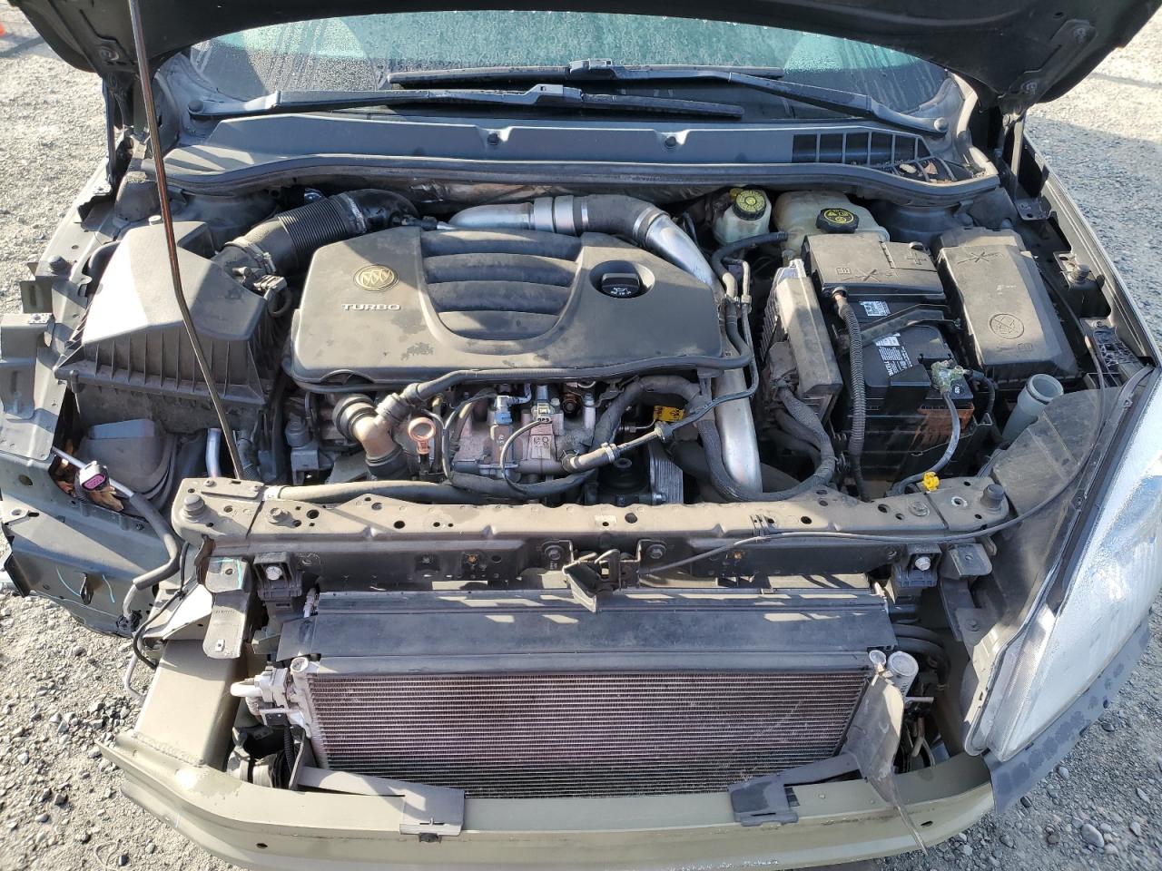 2014 Buick Verano - Image 11