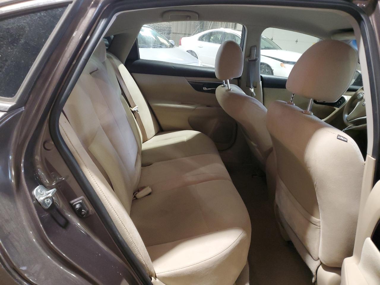 2014 Nissan Altima - Image 11