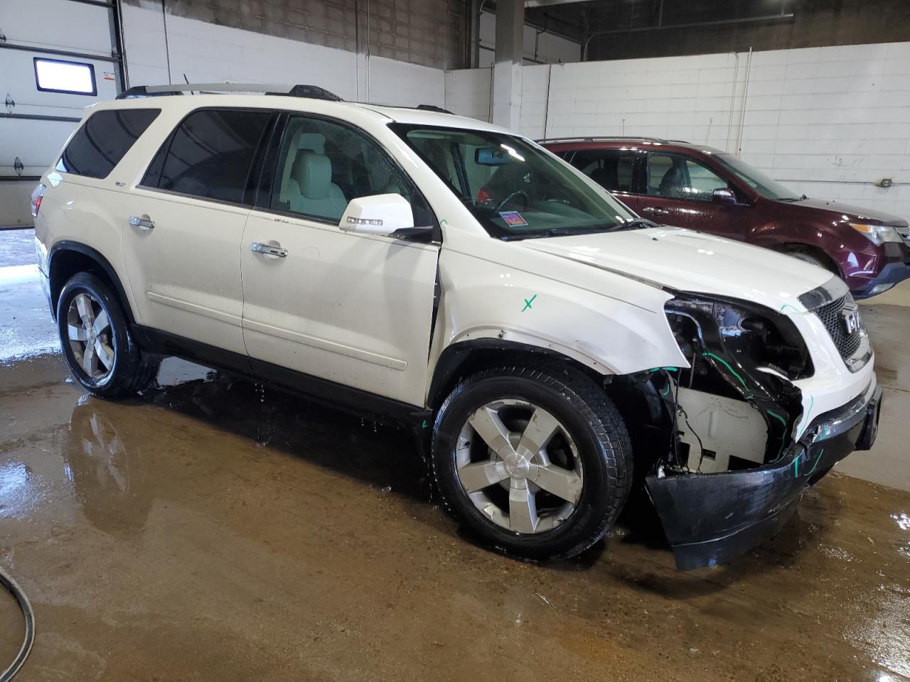 2011 GMC Acadia - Image 4