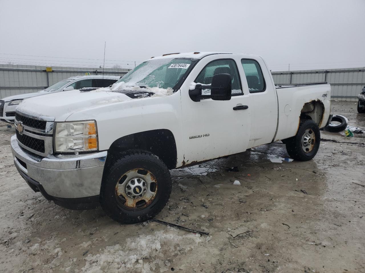 2011 Chevrolet Silverado - Image 1