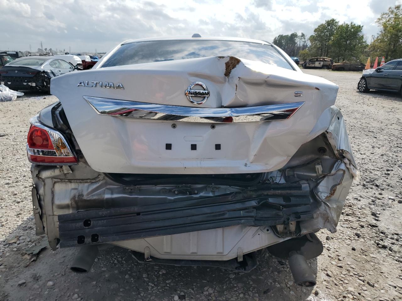 2015 Nissan Altima - Image 6