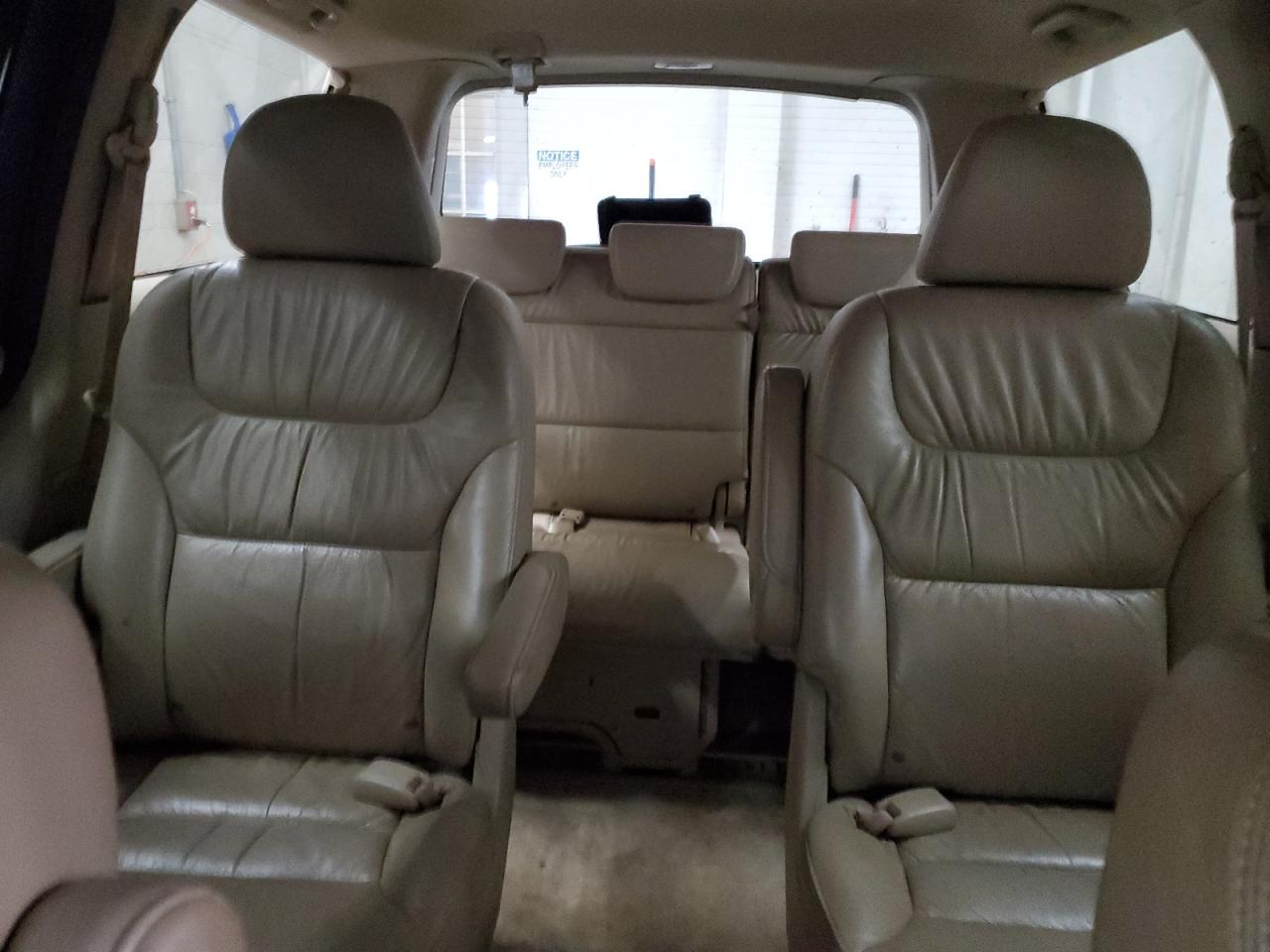 2007 Honda Odyssey - Image 10