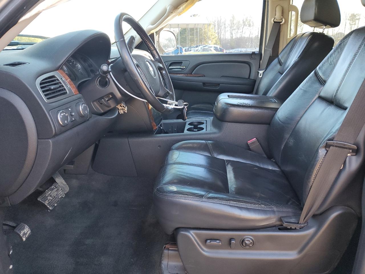 2007 Chevrolet Tahoe - Image 7