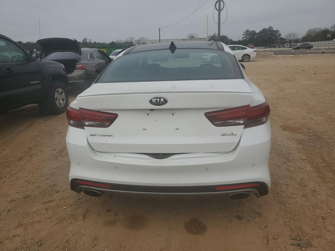 2016 Kia Optima - Image 6